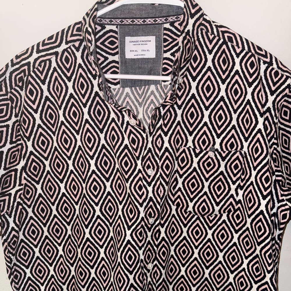 Men's shirt, size L